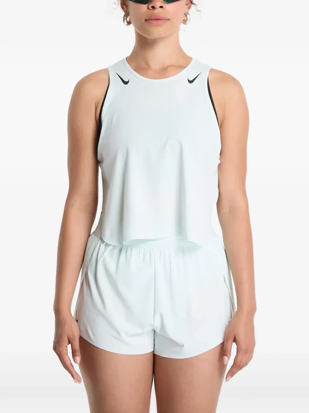 Укороченный топ AeroSwift Nike, зеленый