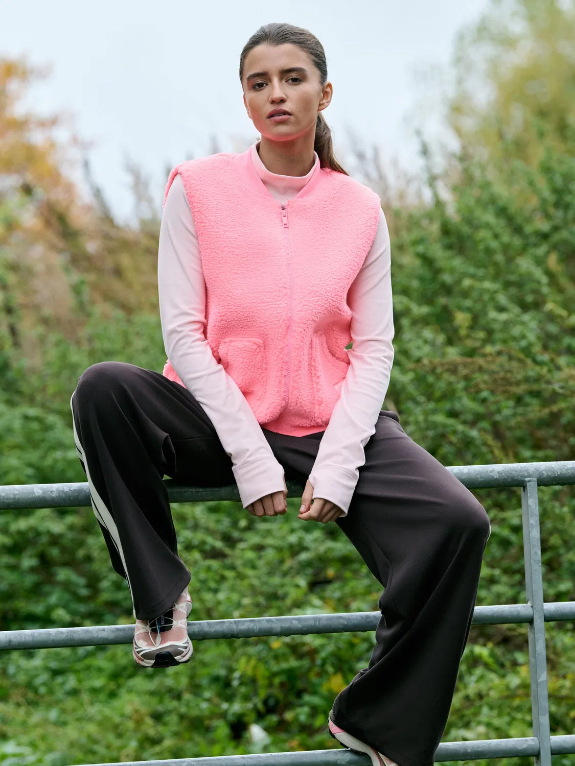 Жилет флисовая Next, Fluro Pink — фото 3