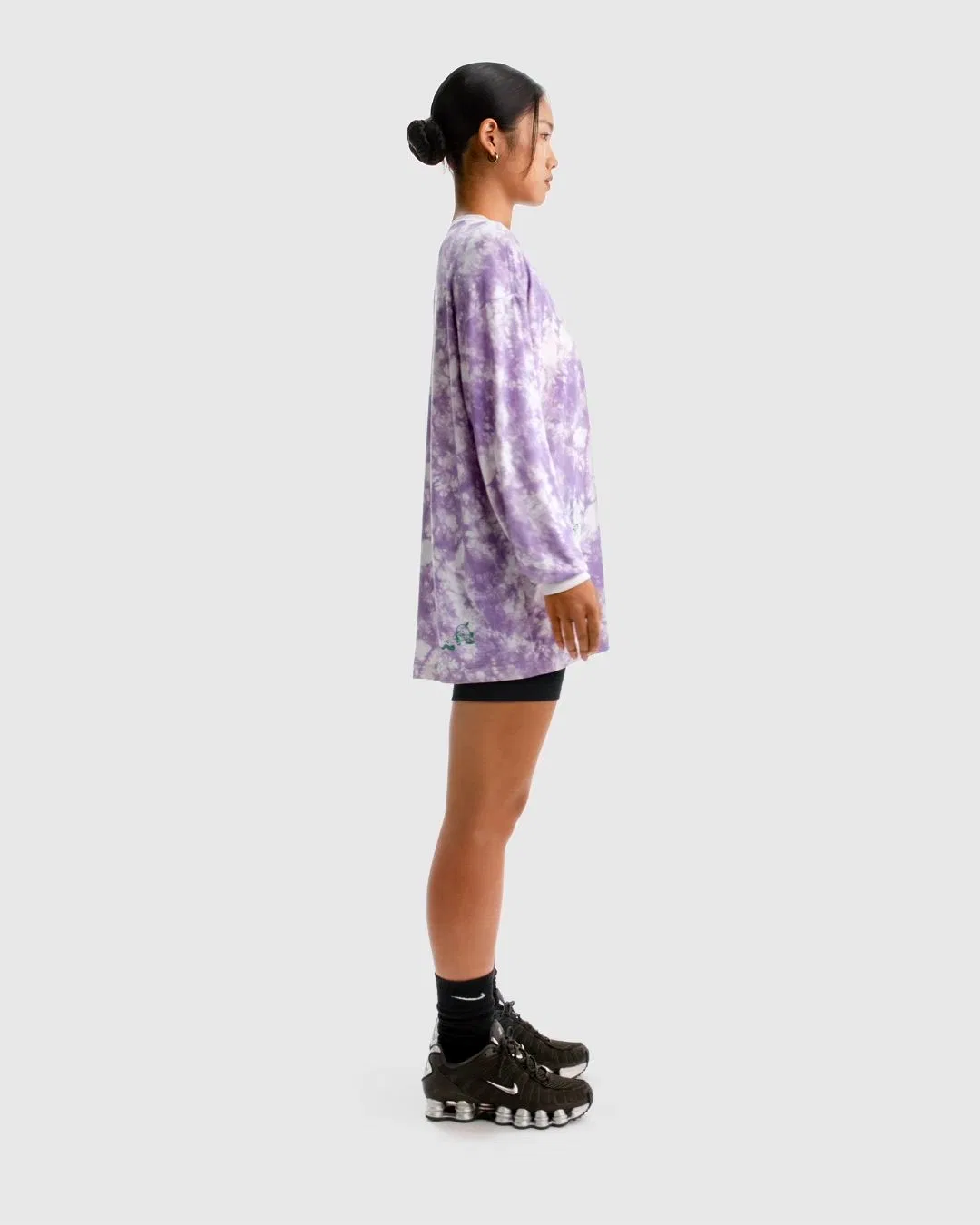 Женская футболка с длинным рукавомоверсайз NIKE IW1215-544, Purple — фото 2