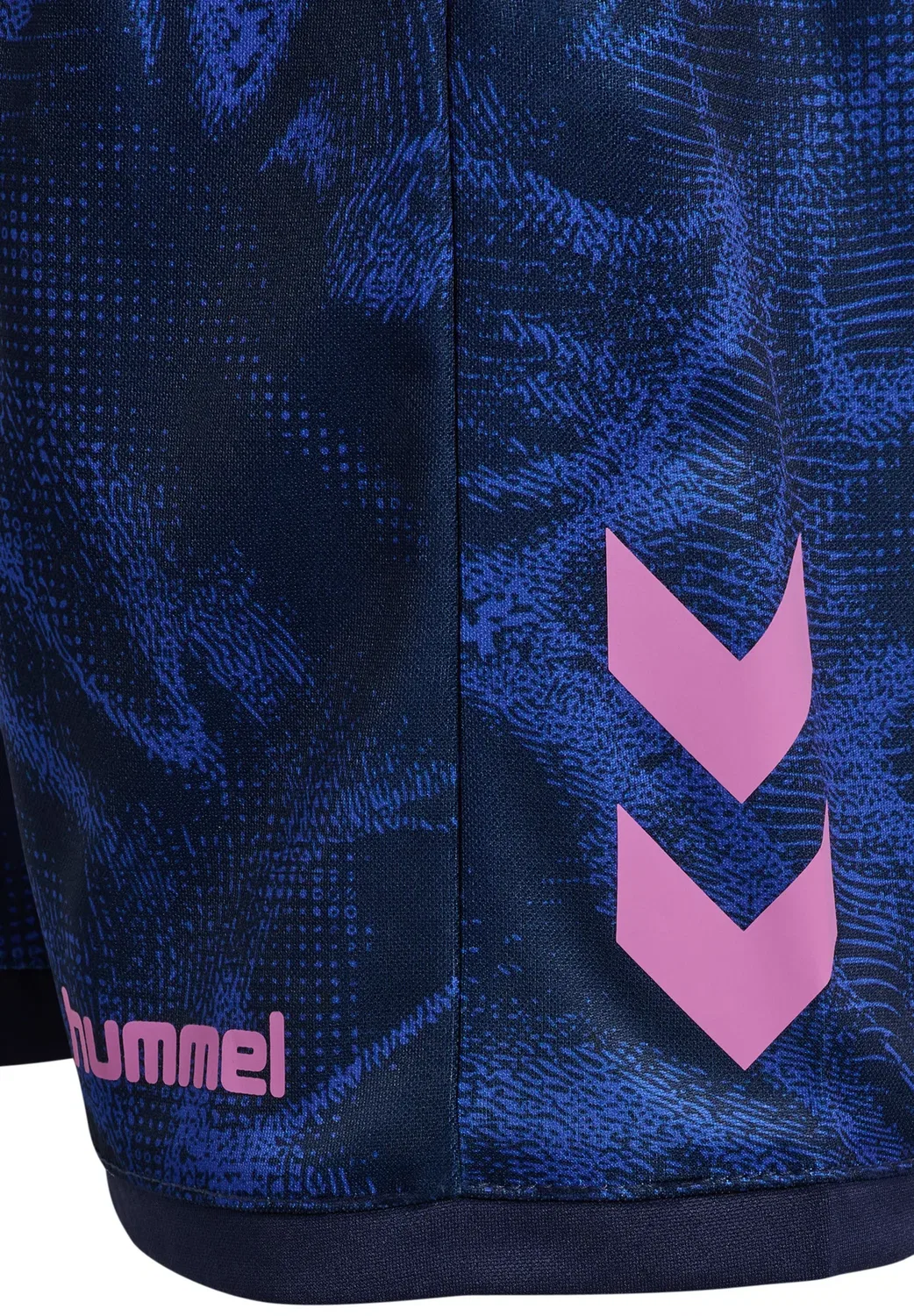 Детские спортивные шорты Hmlblaze club26 с графическим принтом, унисекс Hummel, Marine Dazzling Blue — фото 3