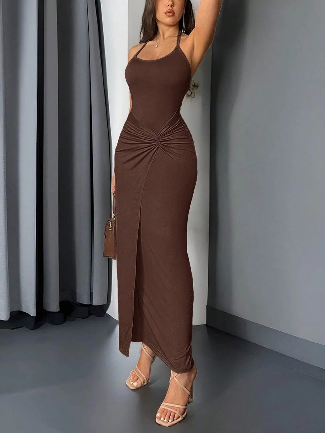 Женское длинное коктейльное платье с запахом Halter, Brown — фото 2