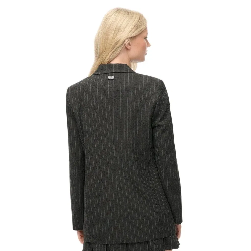 Блейзер Pinstripe Boyfriend Superdry, серый — фото 2