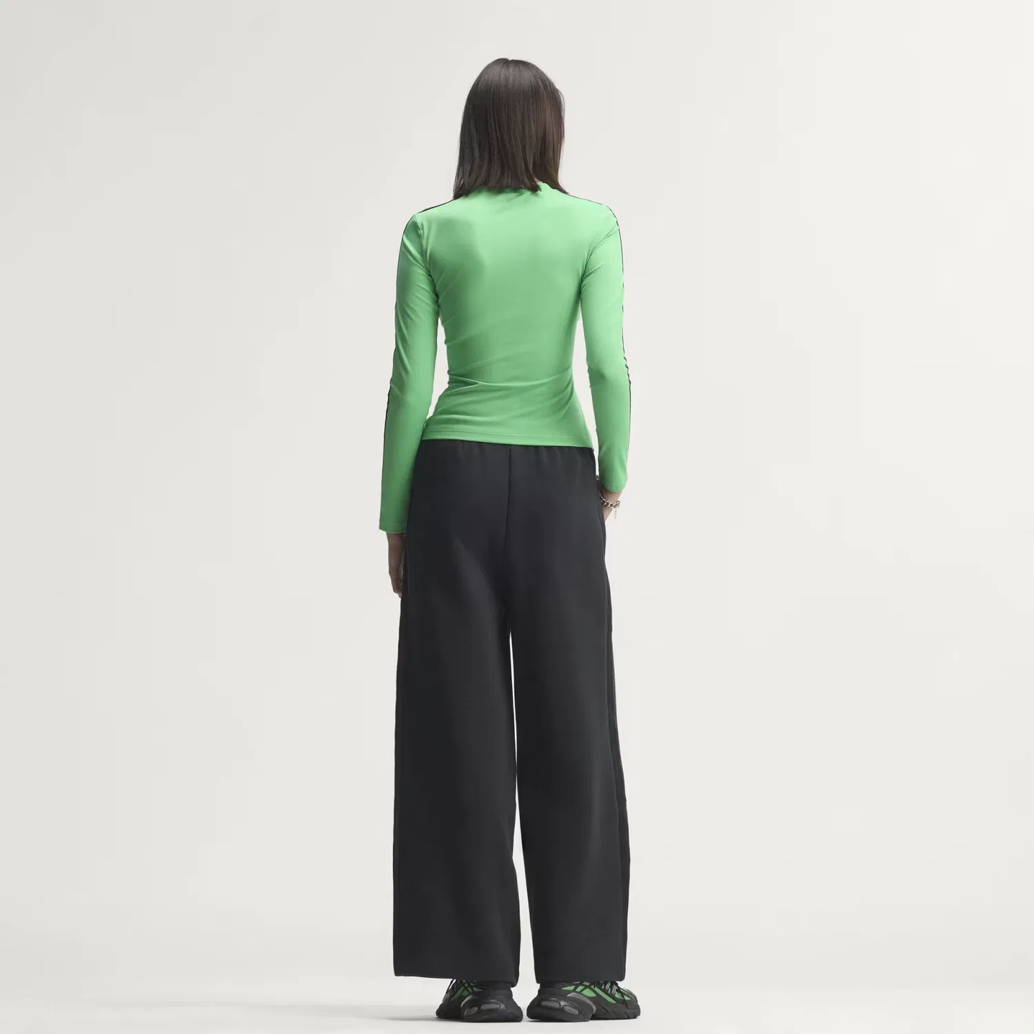 Женские спортивные брюки свободного кроя Spacer Trackpants Adidas Originals, черный — фото 2