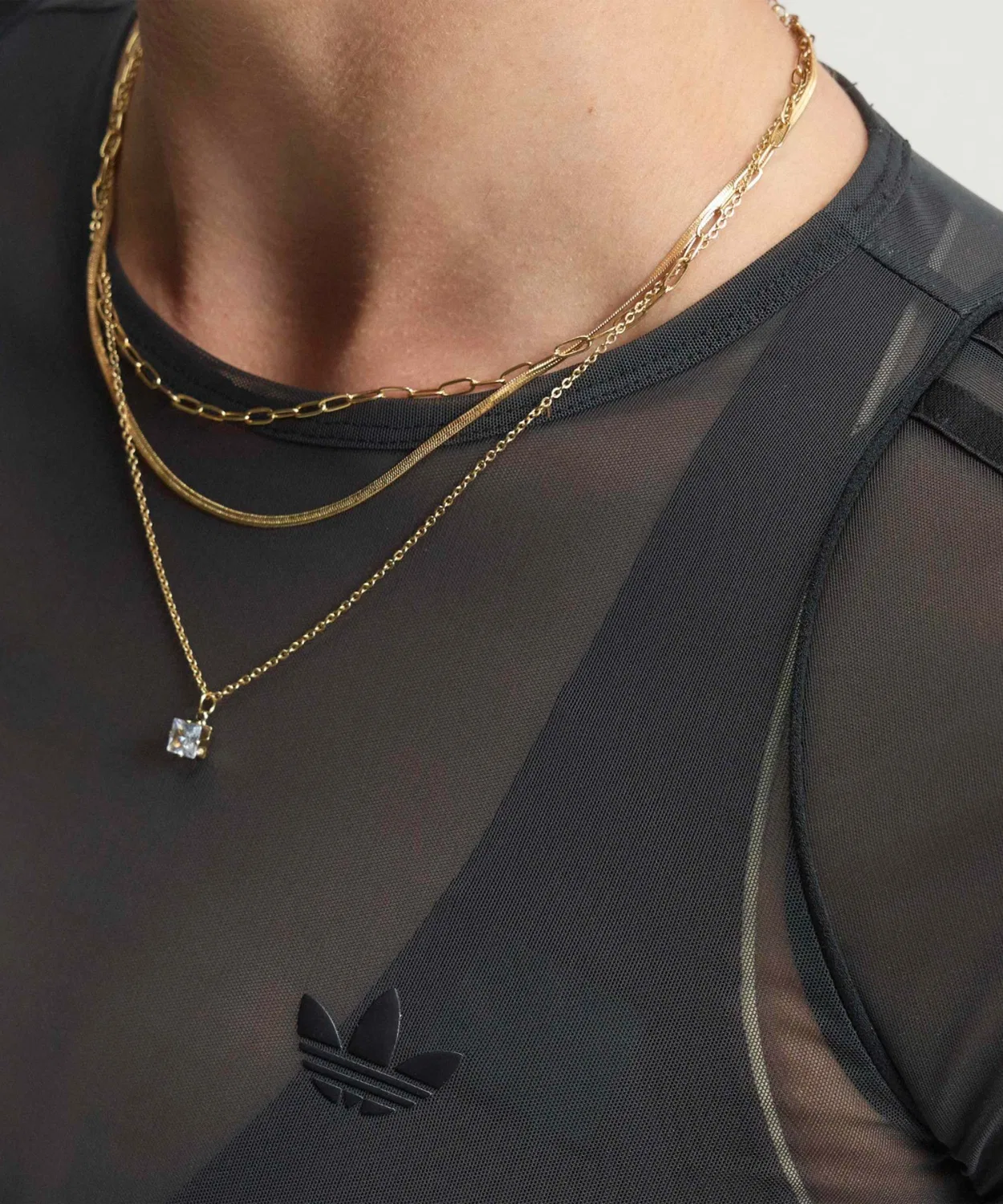 Женская футболка с длинным рукавомAdidas OG SP Long Sleeve Shirt, Black — фото 4
