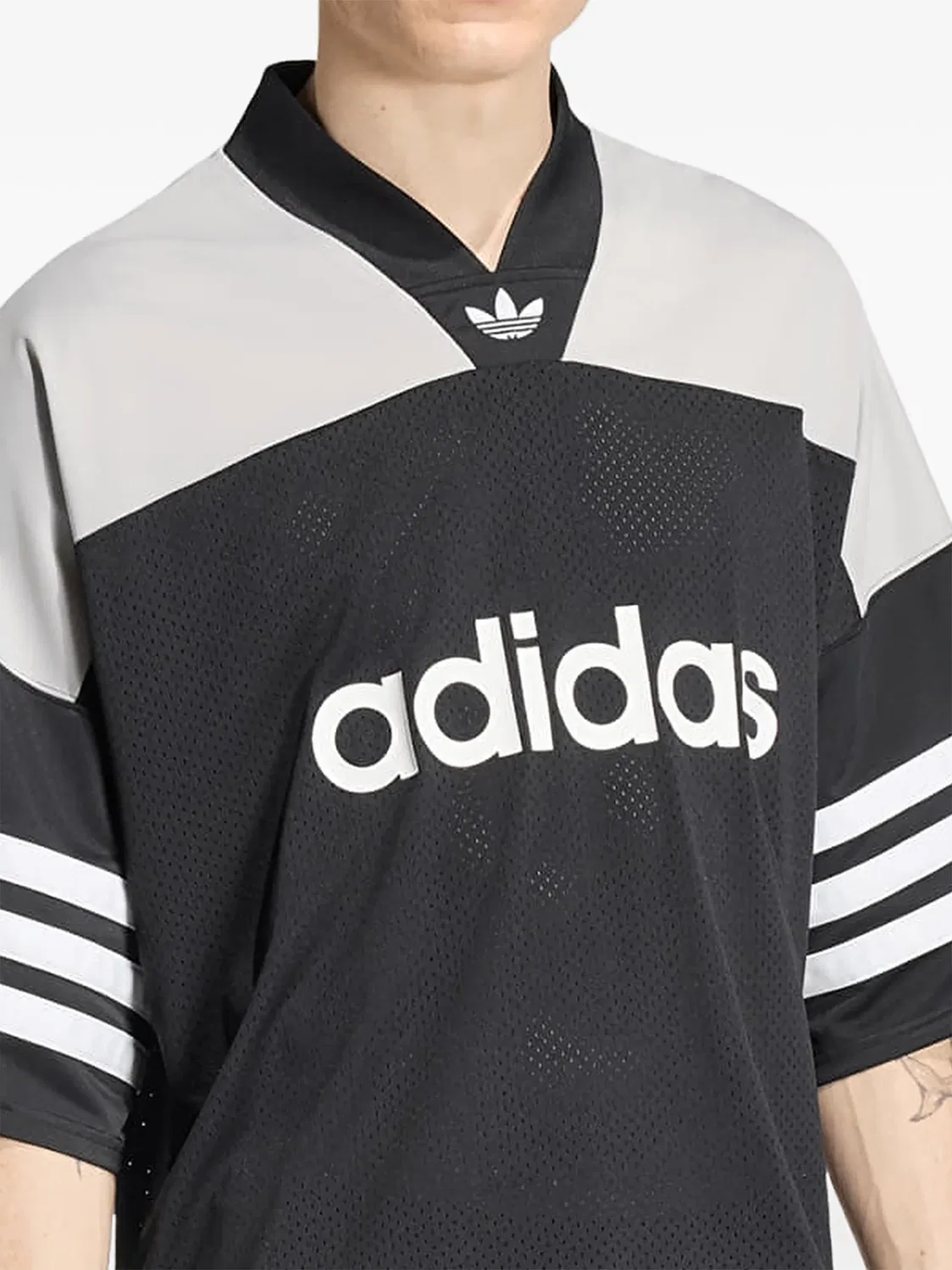 Футболка с сетчатыми вставками и логотипом Adidas, черный — фото 3