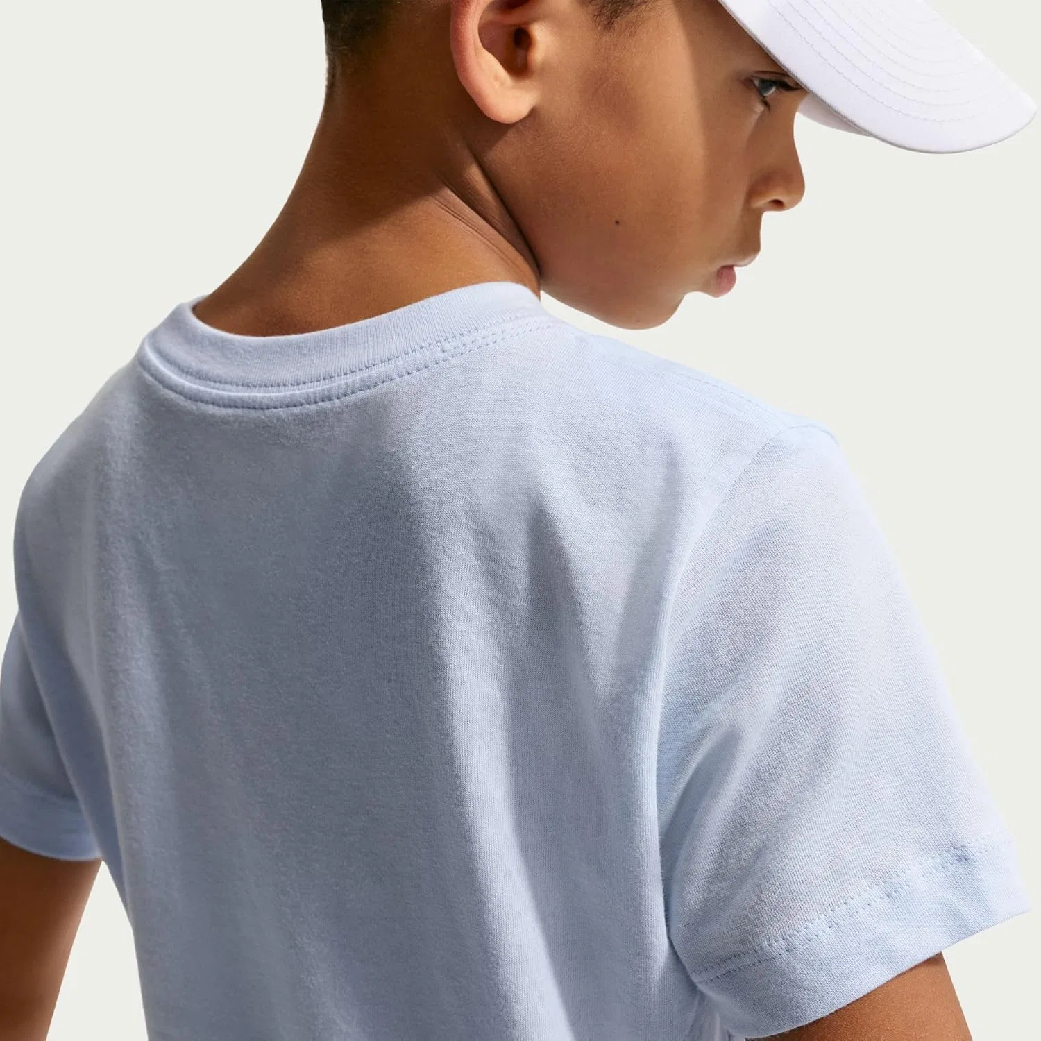Футболка Nike Sportswear Club, дышащая, цвет Hydrogen Blue — фото 4
