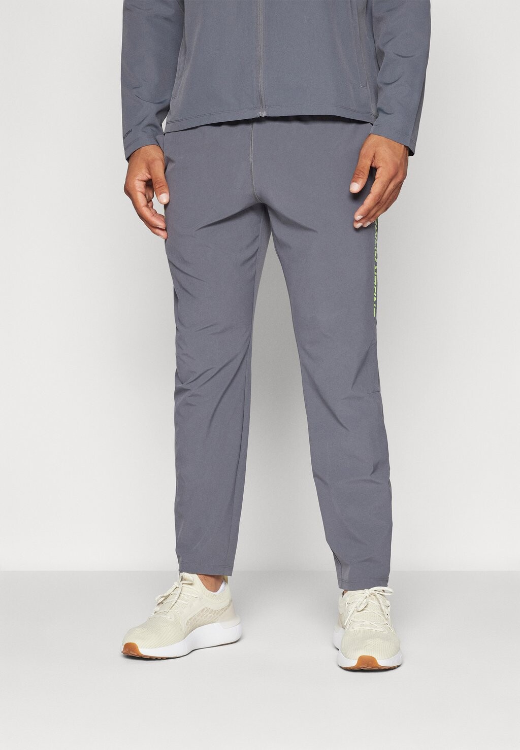 

Уличные брюки UA LAUNCH PANT Under Armour, темно-серый