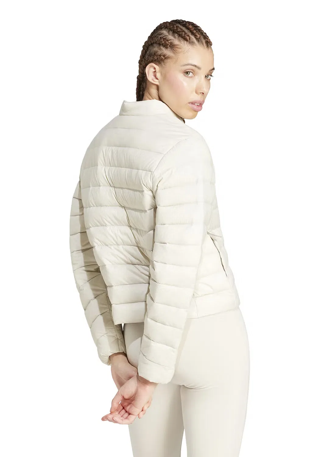 Пуховик легкий с водоотталкивающей отделкой Helionic light down jacket Adidas, белый — фото 2