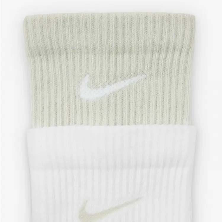 Повседневные носки Nike Mid-Calf Unisex 1 пара Белый/Радужное стекло — фото 4