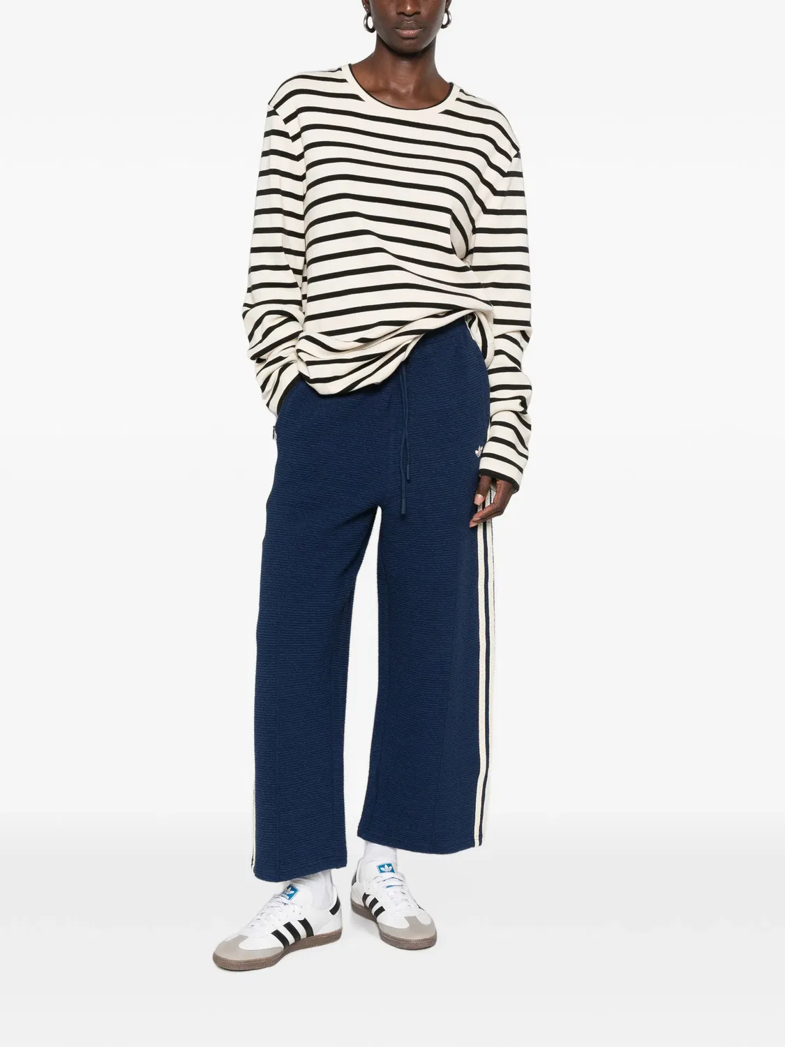 Спортивные брюки из жатой ткани с боковыми полосами Adidas, синий — фото 2