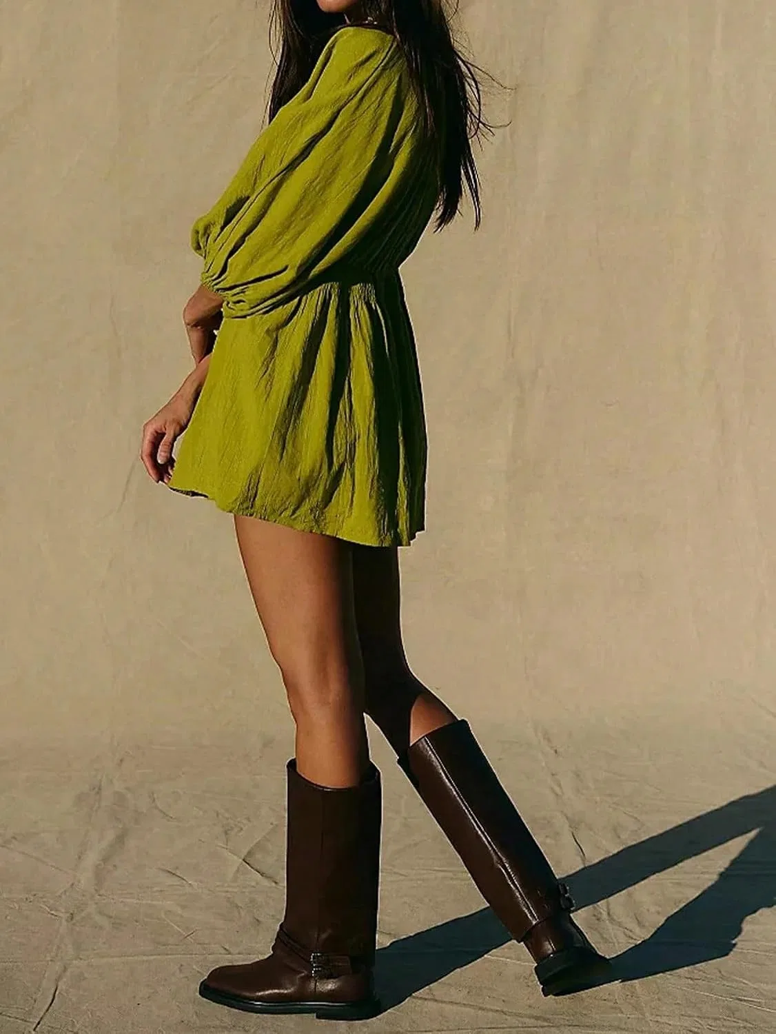 Женское свободное платье с глубоким V-вырезом TBCTNOONA, Olive Green — фото 3
