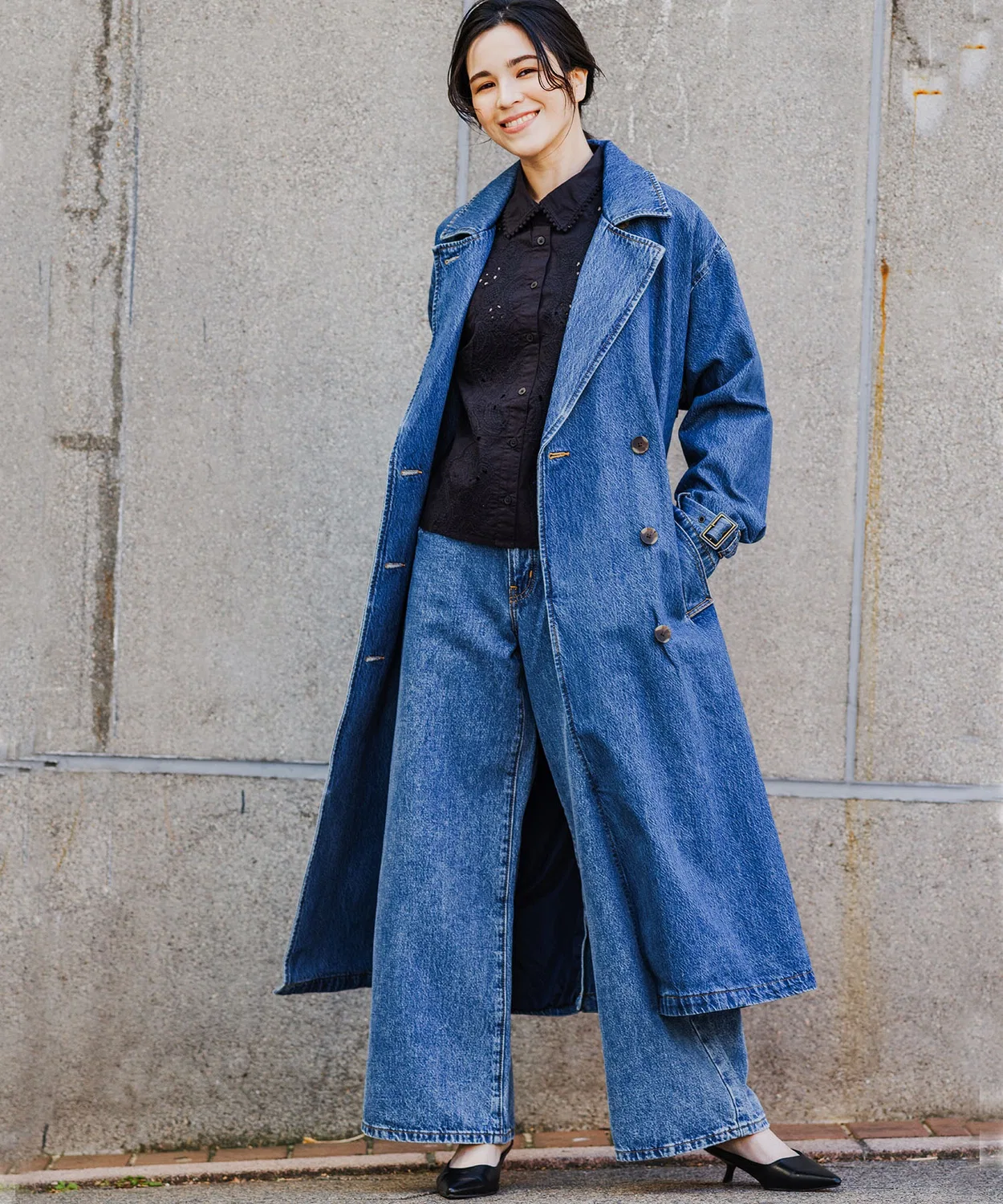 Женское демисезонное пальто-тренч с длинным рукавомLevi's, Dark Indigo Blue — фото 2