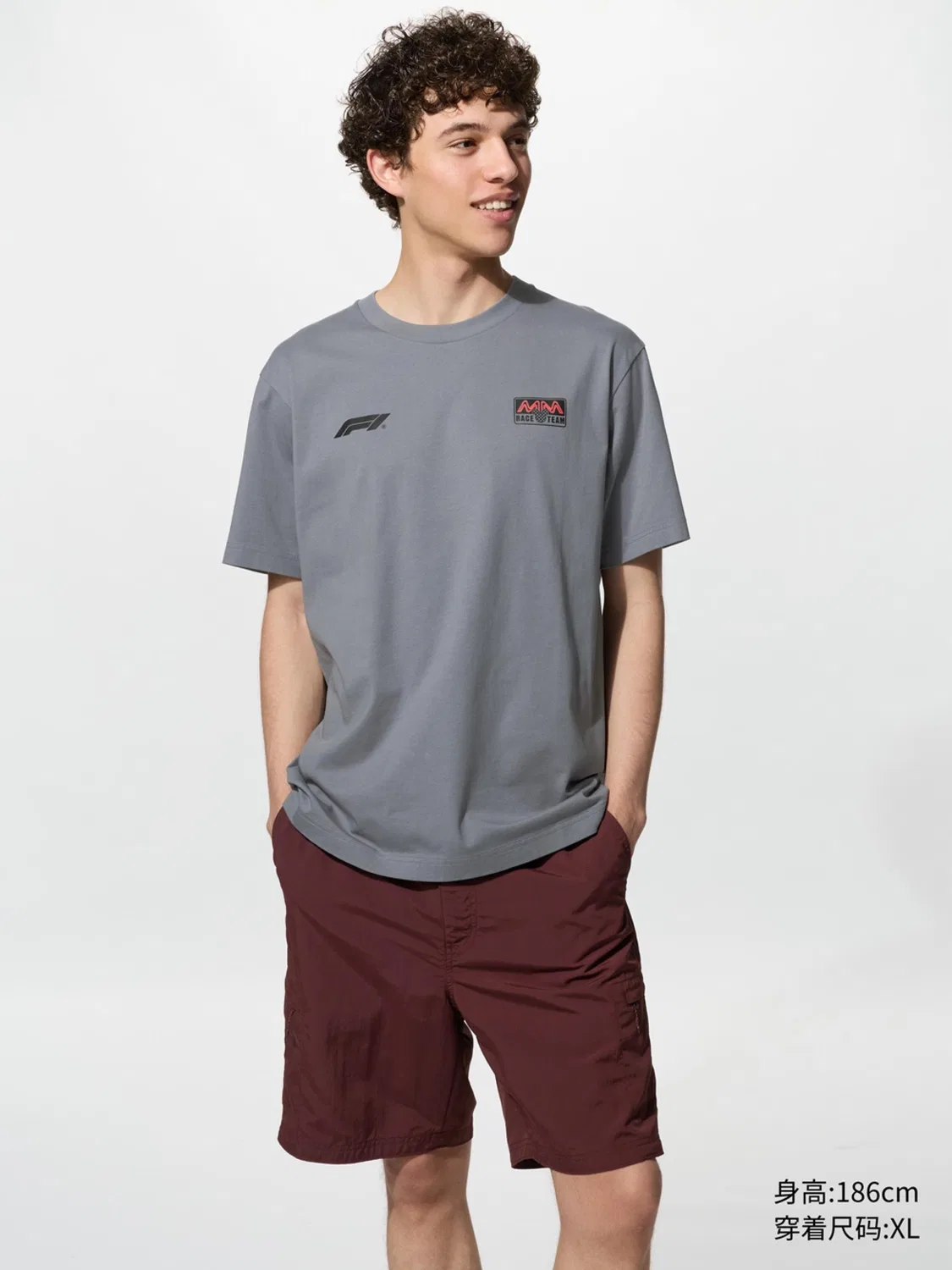 Футболка с принтом Disney x F1 Uniqlo, свинцово-серый — фото 2