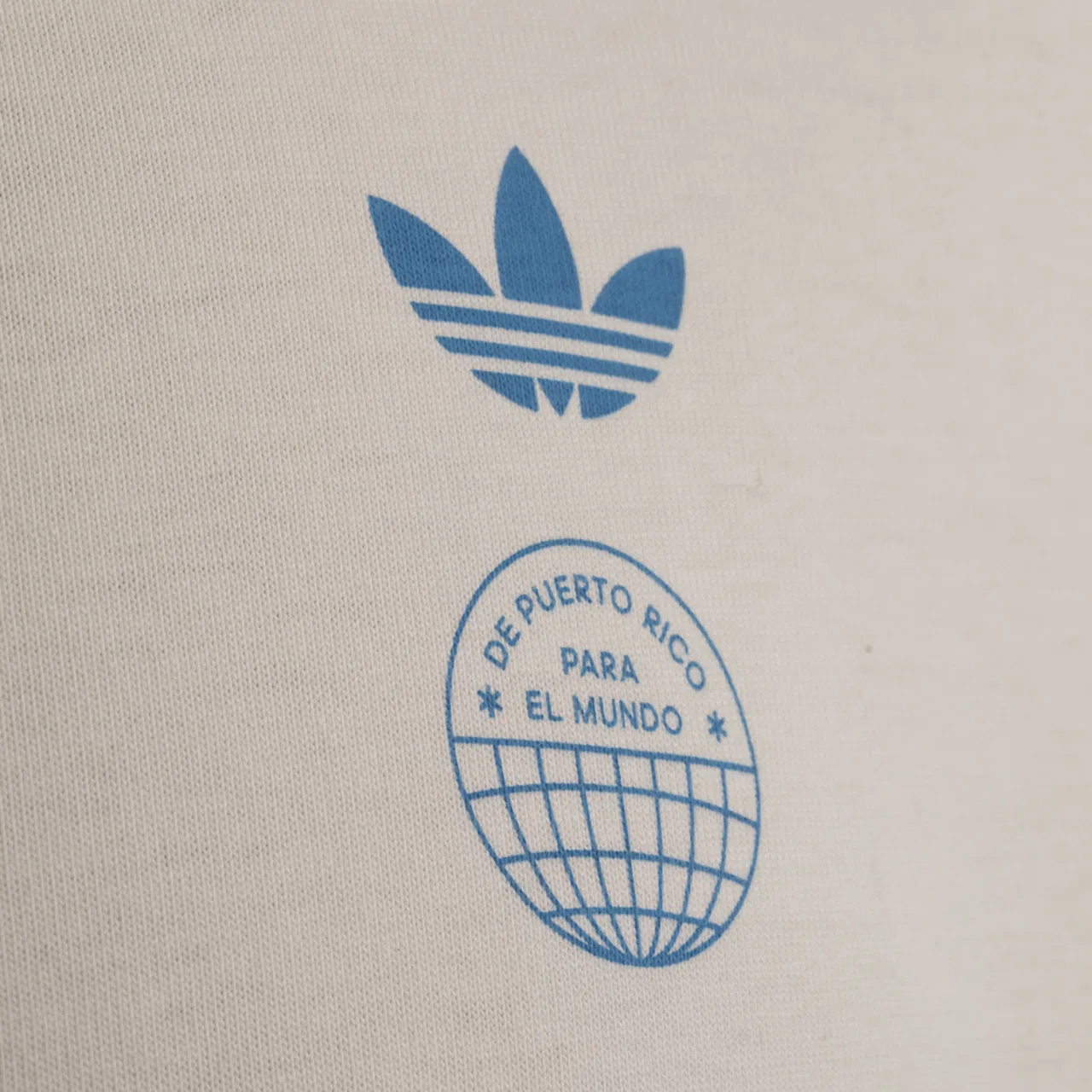 Футболка мужская Bad Bunny Ciudad de Mexico Adidas, бежевый — фото 3