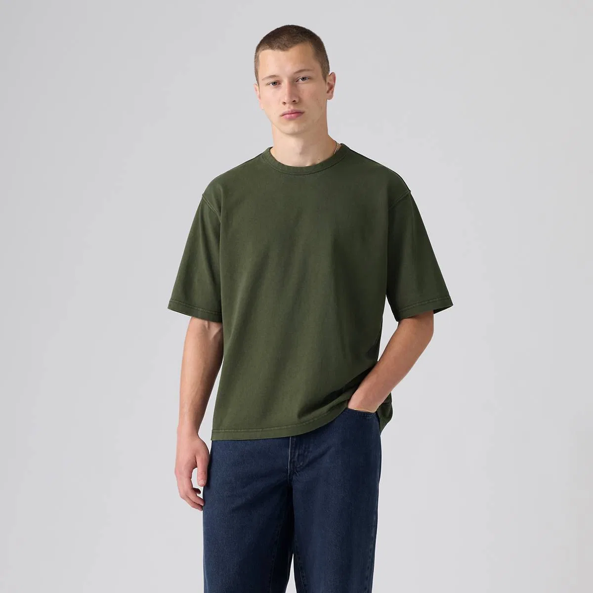 Плотная свободная футболка, окрашенная методом крашения Levi's, Garment Dye Rosin - Green — фото 3