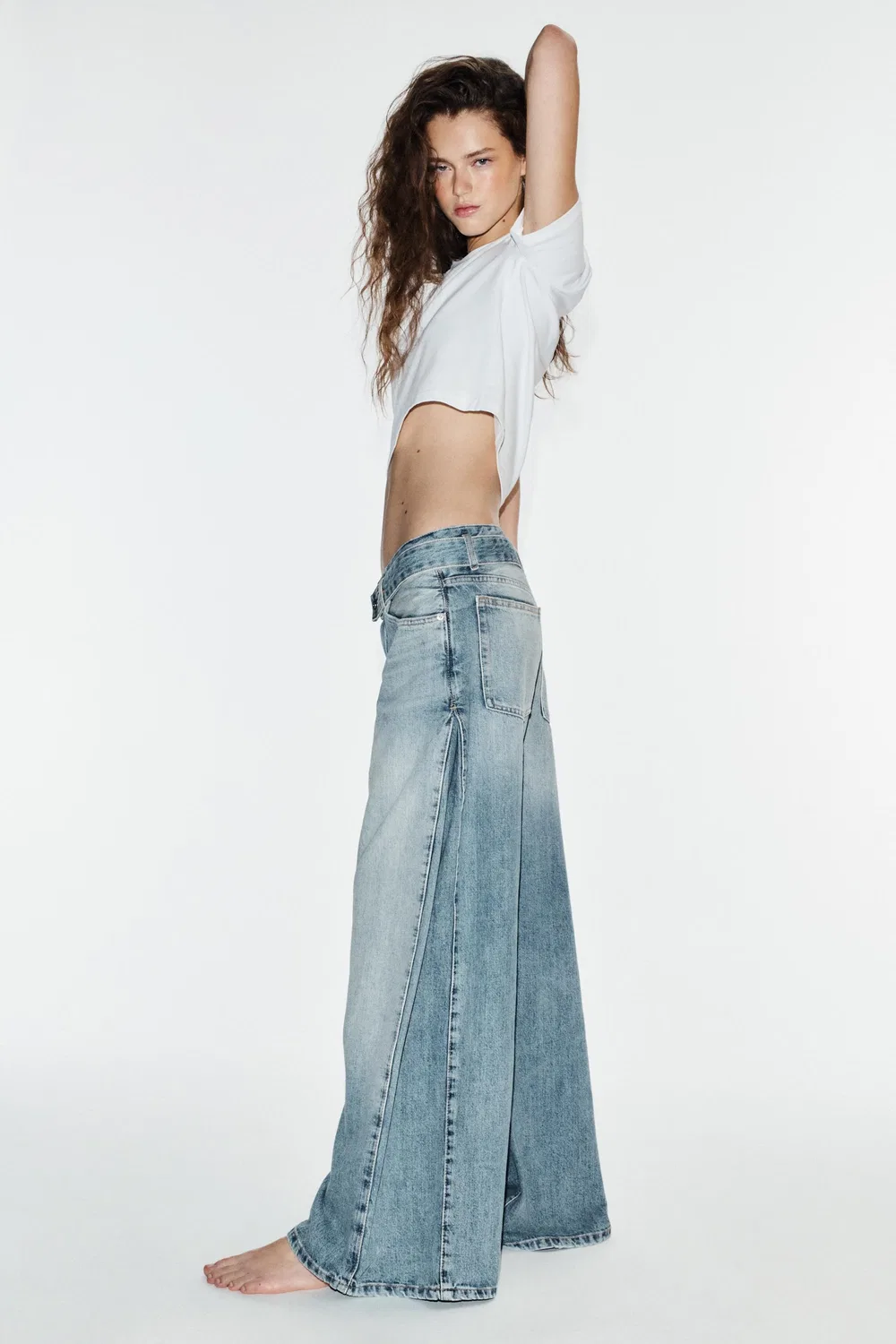 Джинсы TRF со средней посадкой, складками и поясом ZARA, Light blue — фото 4