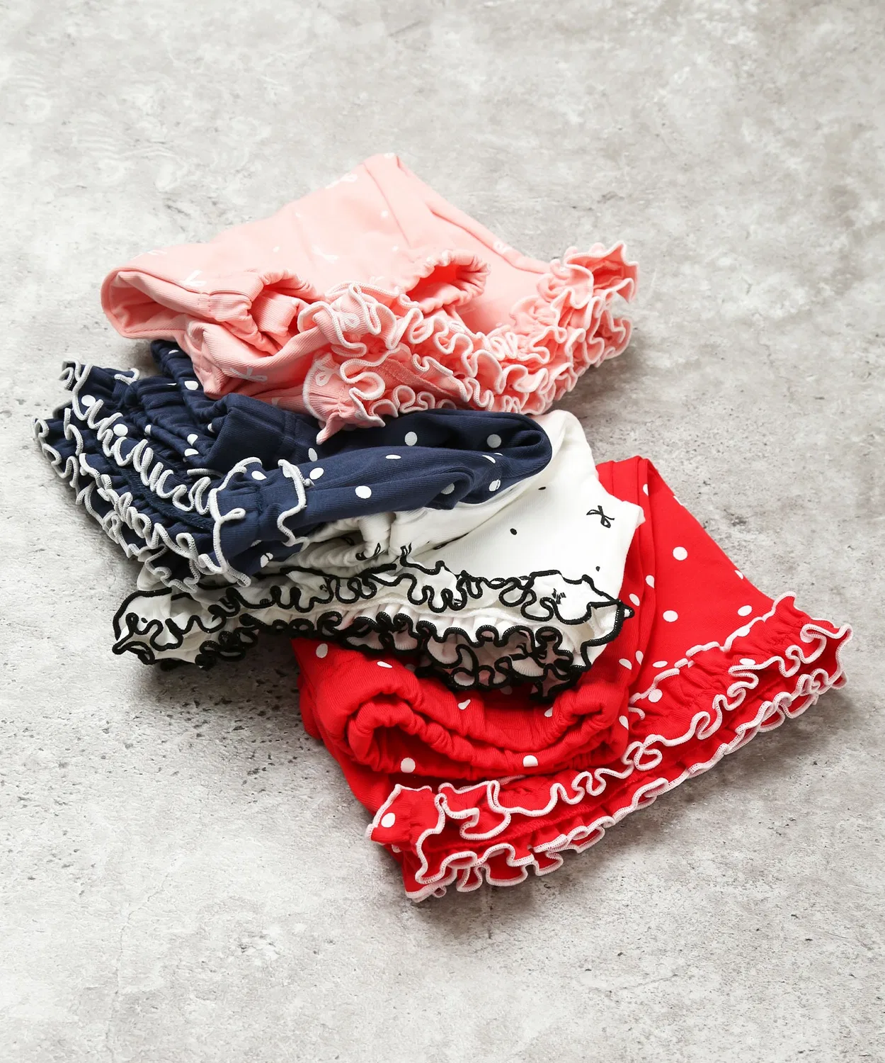Детские шорты для девочек с рюшами по низу, модель Dot Ribbon, la poche biscuit, Navy — фото 3