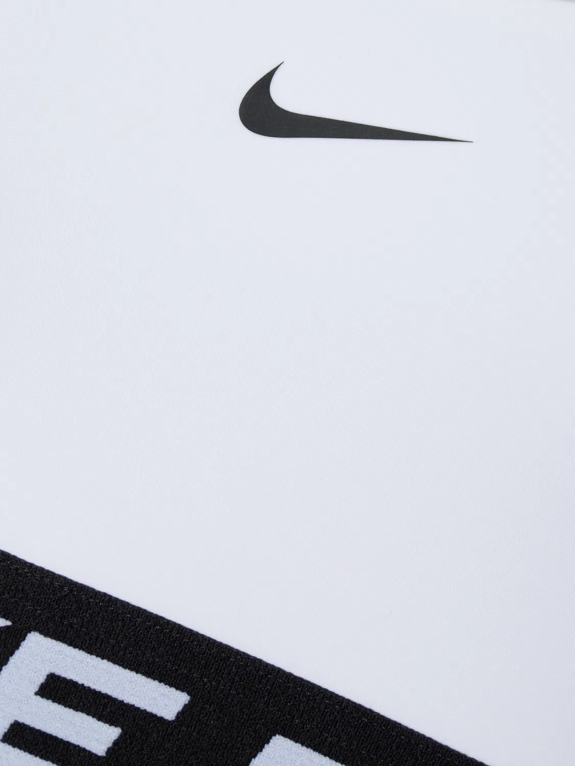 Женский спортивный бюстгальтер облегающий Nike, белый — фото 3