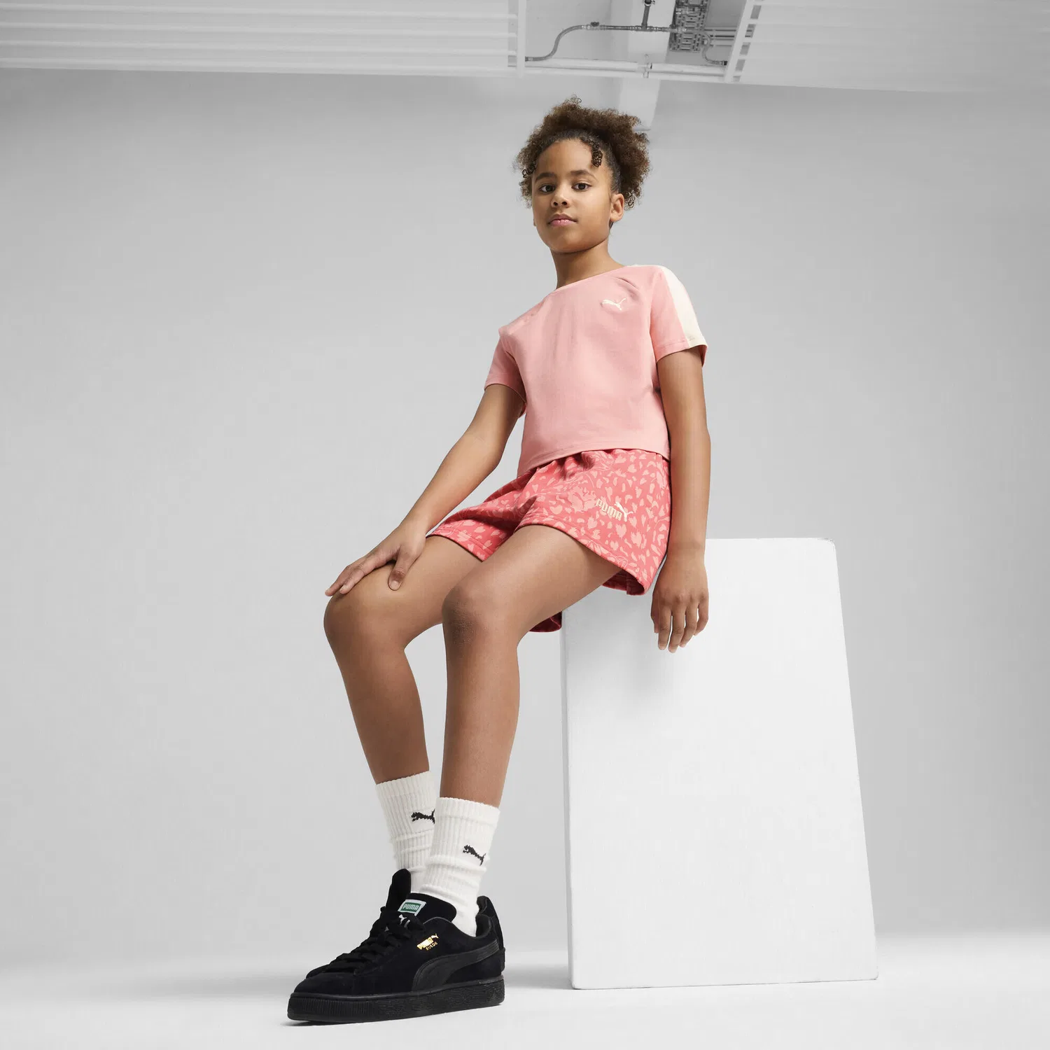 Детские шорты с принтом Flaming Love Puma, Peach Frost Red — фото 4