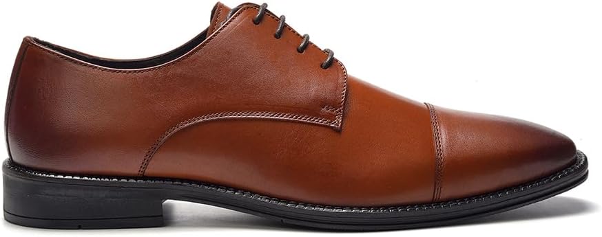 

Мужские оксфорды A. Veer Maddox с кожаным носком, Верх из телячьей кожи с полированной отделкой, Стелька с амортизацией для комфорта, Дышащая подкладка из лайкры, Резиновая подошва для сцепления и прочности, светло-коричневый