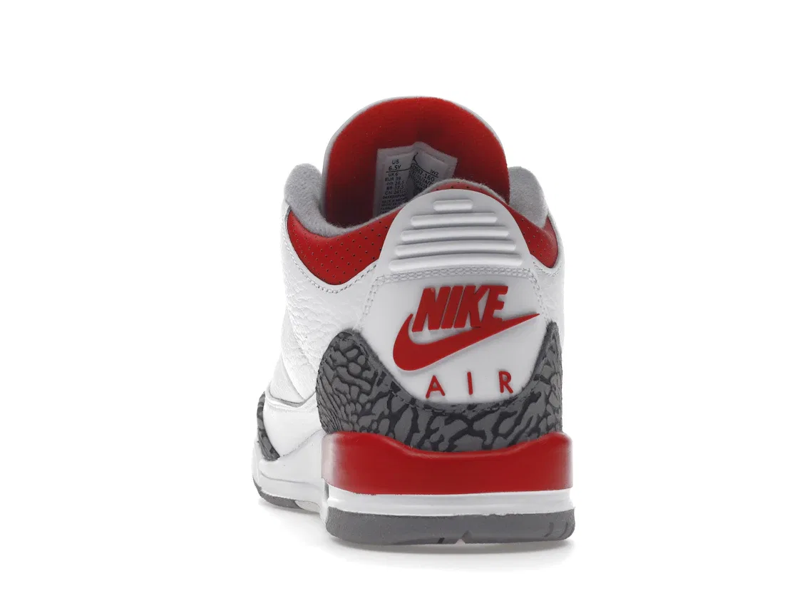 Детские кроссовки Lifestyle с принтом Jordan 3 Retro Jordan, White/Fire Red/Cement Grey/Black — фото 4