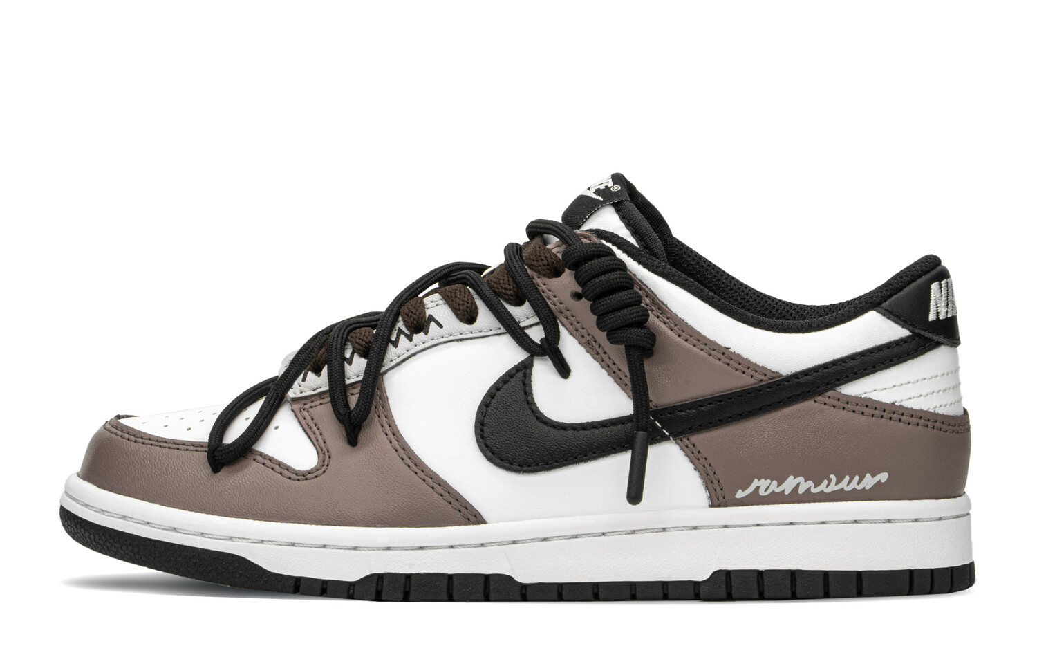 

Кроссовки Nike Dunk Skateboard Shoes Women's Low-Top Brown
