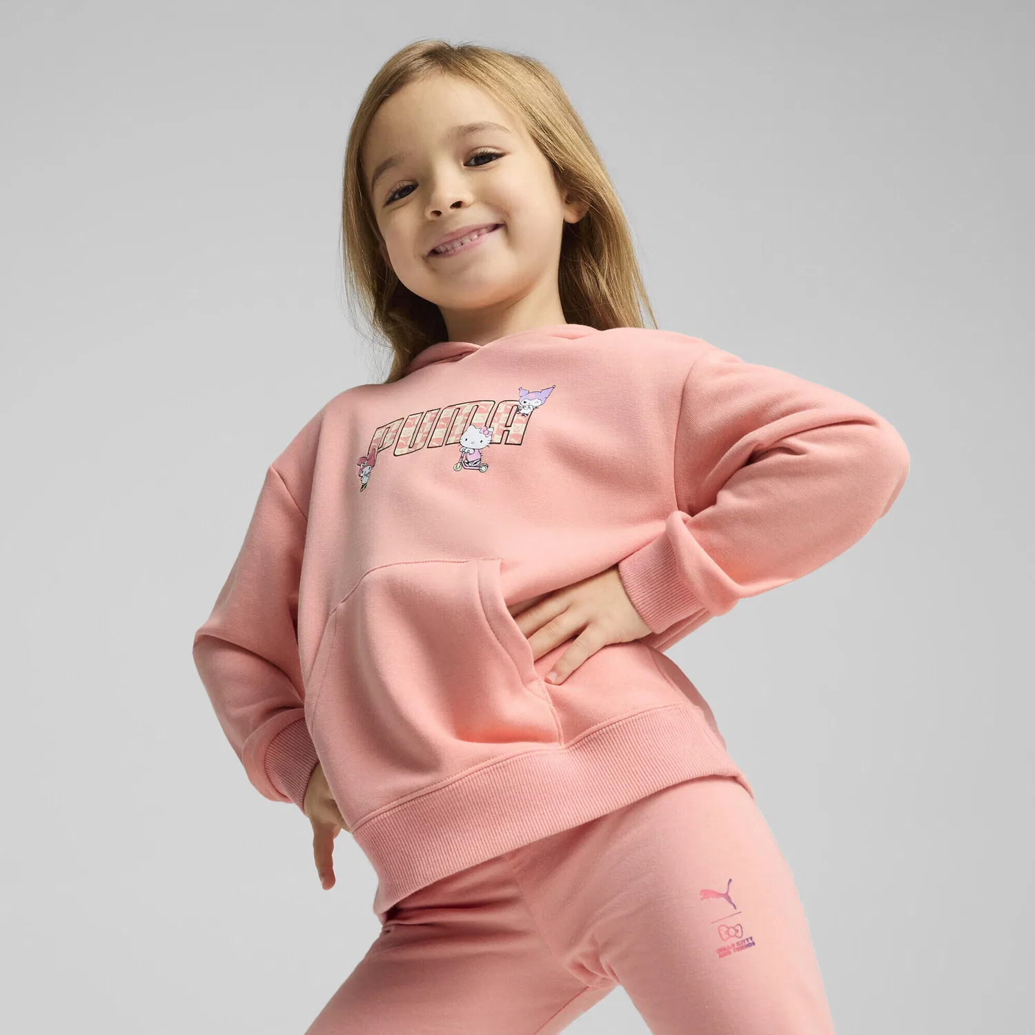 Детское худи с принтом PUMA x HELLO KITTY AND FRIENDS Relaxed Hoodie Puma, Rosa — фото 2