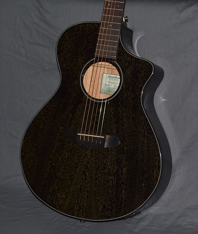 

Breedlove Rainforest S Concert CE 2022 Черное золото