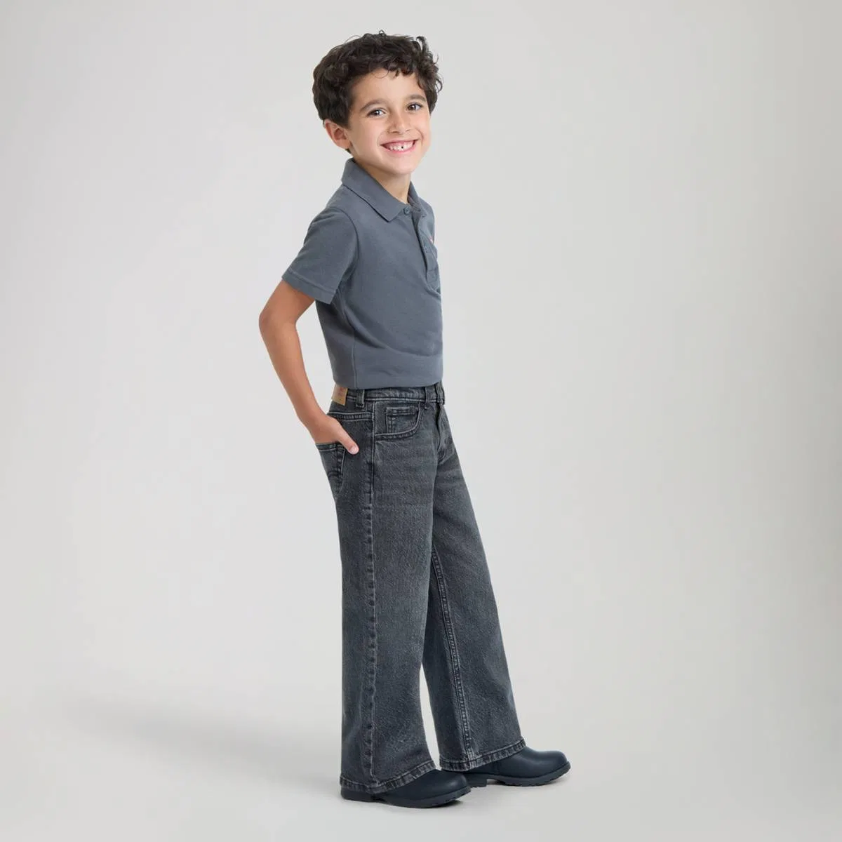 Свободные джинсы-клеш для мальчиков 4-7 лет Levi's, All Night - Dark Wash — фото 3