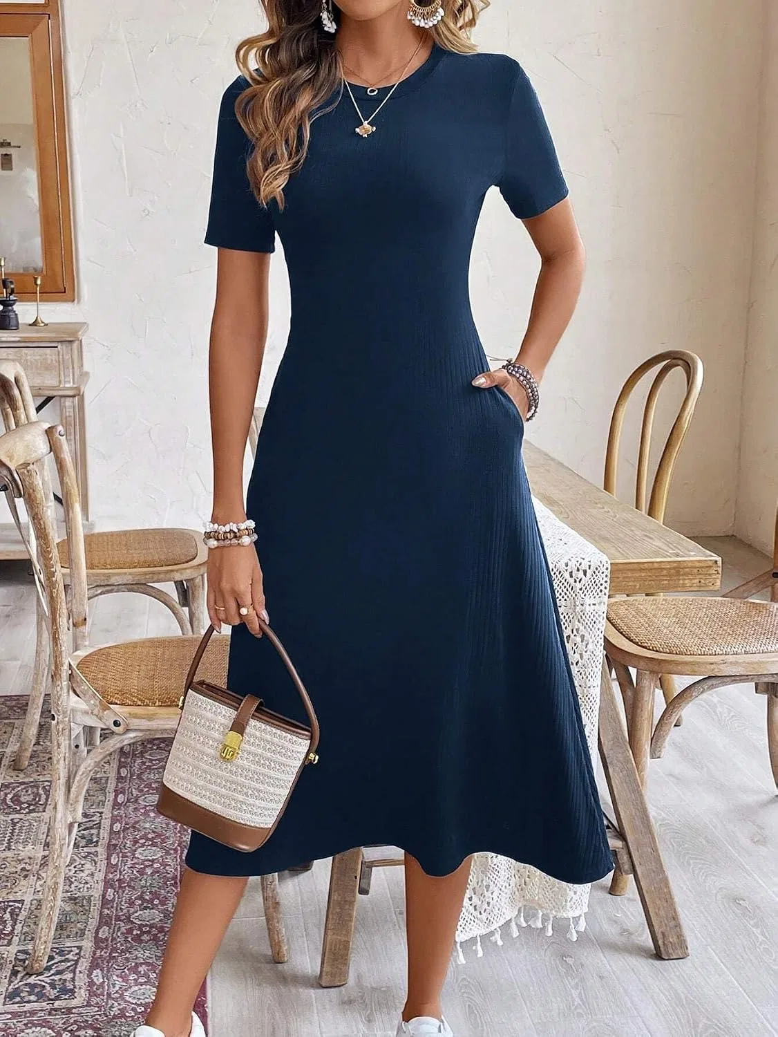 Женское A-силуэта платье миди с коротким рукавом, Navy Blue — фото 4