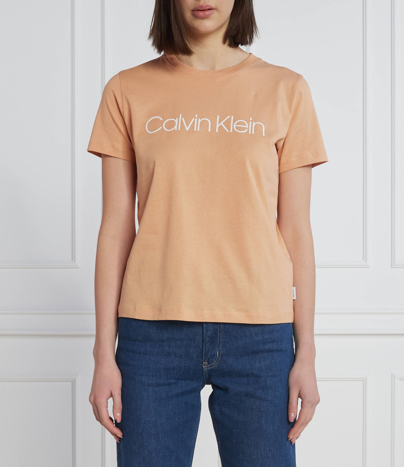 

Футболка Calvin Klein regular fit, цвет pesca