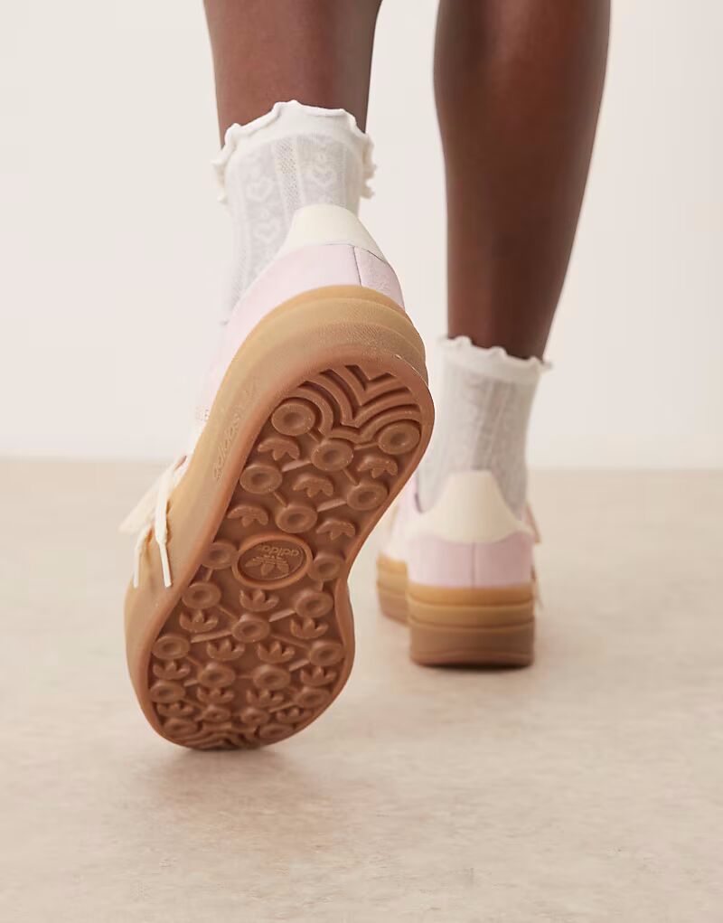 Кроссовки Adidas Originals Gazelle Bold розового и белого цвета — фото 4