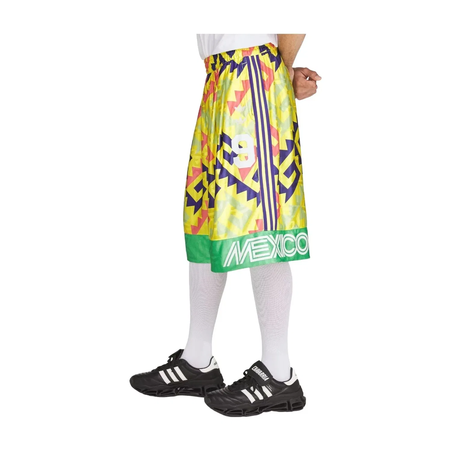 Мужские футбольные шорты с принтом Adidas x Chavarria, желтый — фото 3