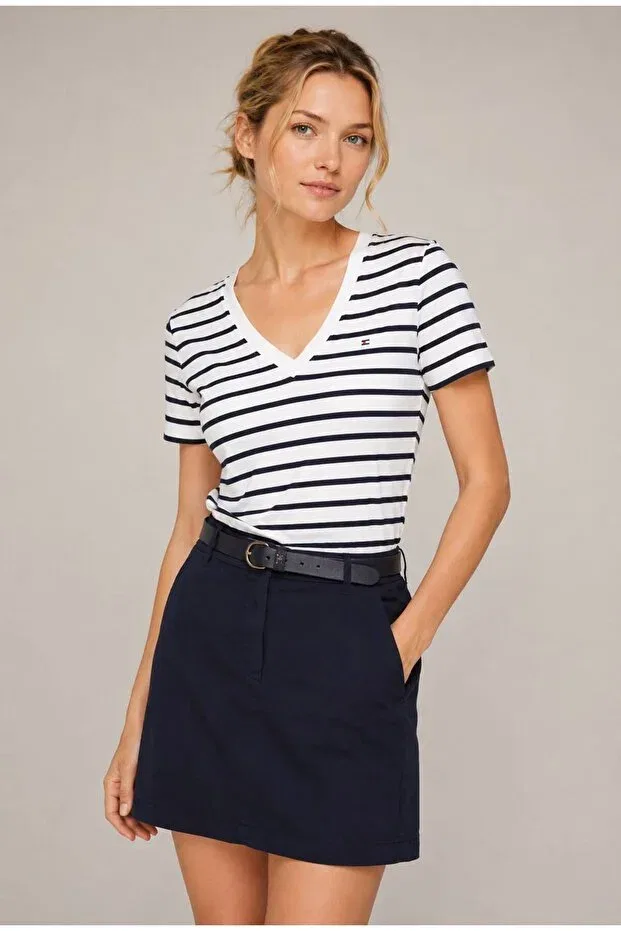 Женская футболка с v-образным вырезом Tommy Hilfiger, White Black — фото 2