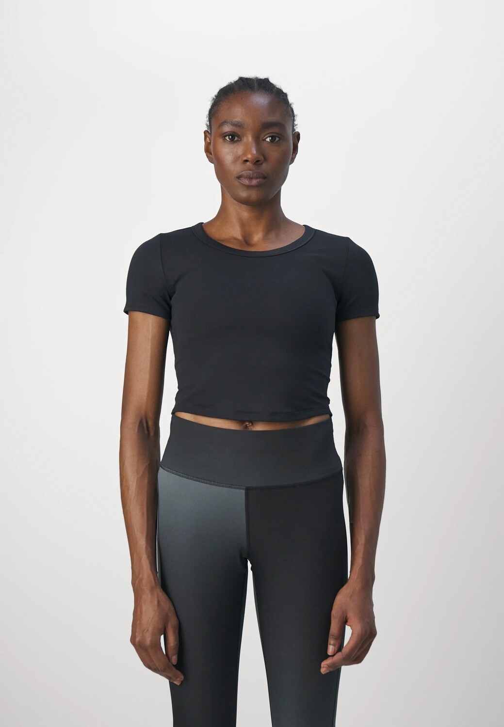 Спортивная футболка Nike Performance Nike One Classic Tank, черный — фото 4