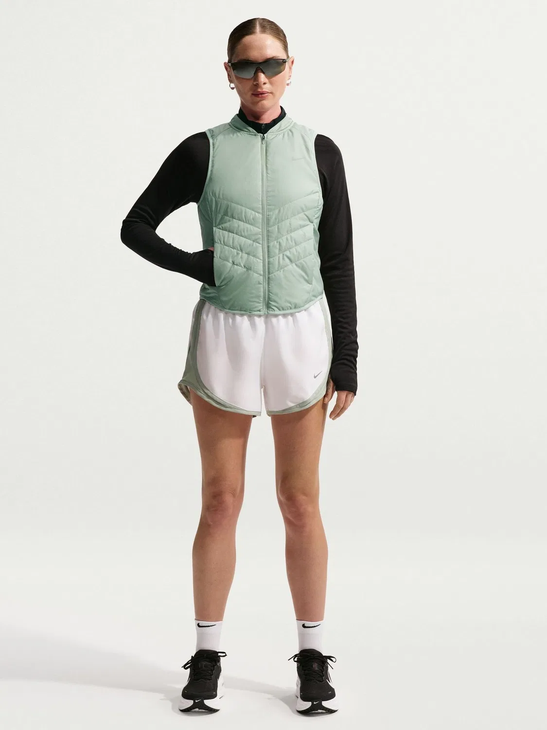 Жилет беговой Nike Steam Green Tempo Repel Warm, зеленый — фото 3