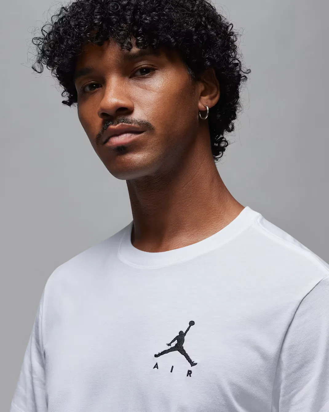 Мужская футболка Jordan Jumpman Air, White/Black — фото 3