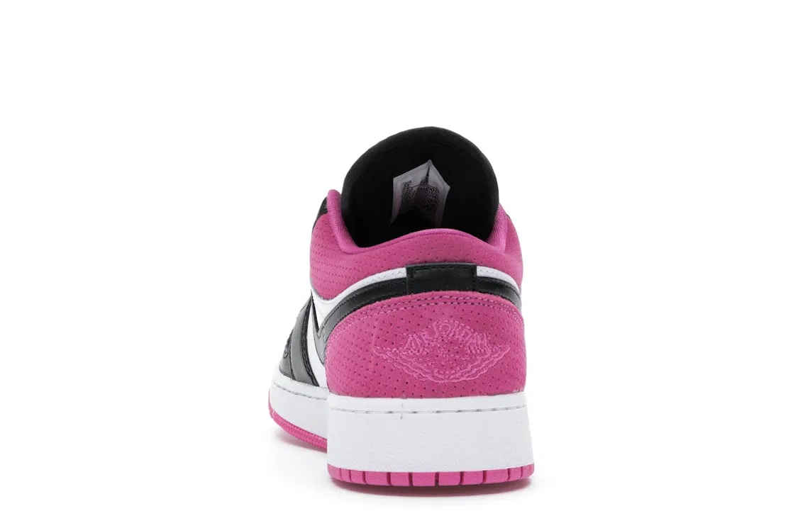 Детские кроссовки Lifestyle Jordan 1 Low, Black/Active Fuchsia-White-Black — фото 4