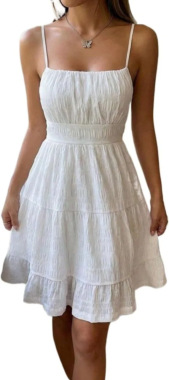 Женское короткое платье на бретельках с рюшами, White
