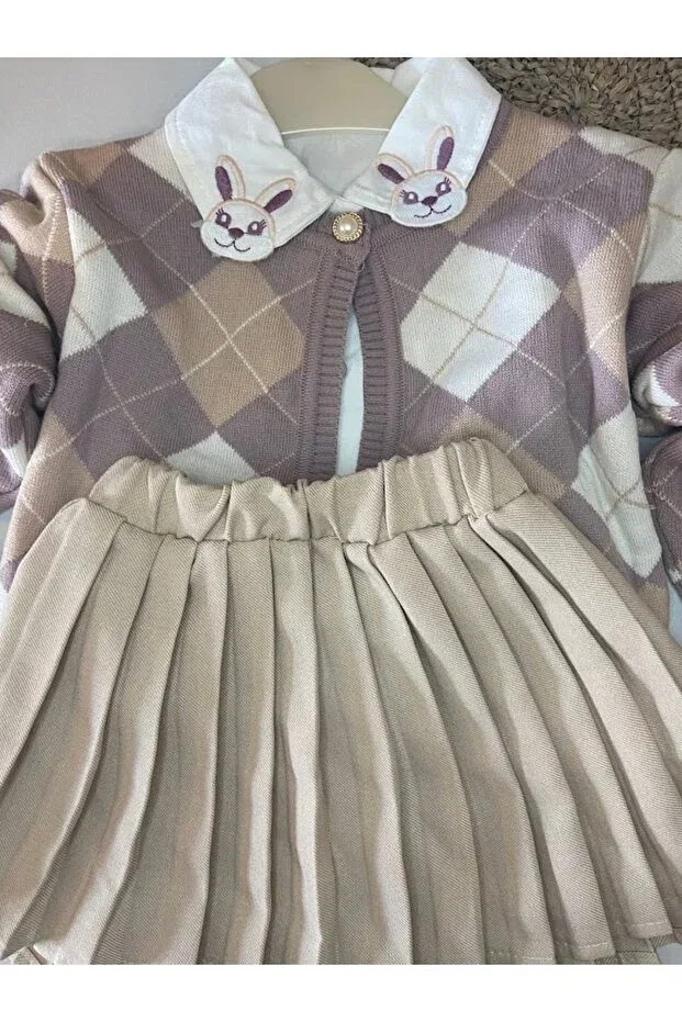 Детский комплект для девочек вязаный с отложным воротником Rabbit collar detail knitwear cardigan and pleated skirts girls' 3-piece set Aslin Store, Purple — фото 3