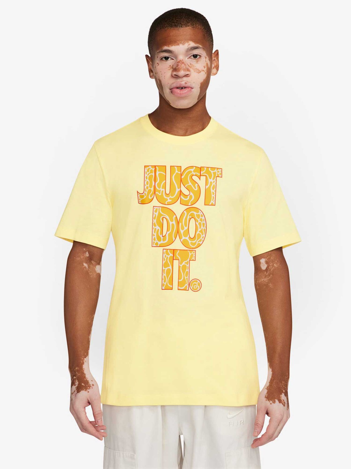 

Футболка Nike M NSW TEE 12MO JDI SP24, желтый