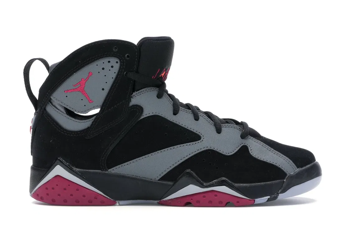 Детские кроссовки Lifestyle Jordan 7 Retro Jordan, Black/Sport Fuschia-Cool Grey-Wolf Grey