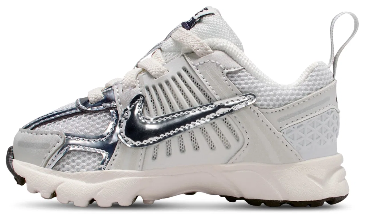 Кроссовки для девочек Vomero 5 Nike, цвет Black/Photon Dust/Silver — фото 2