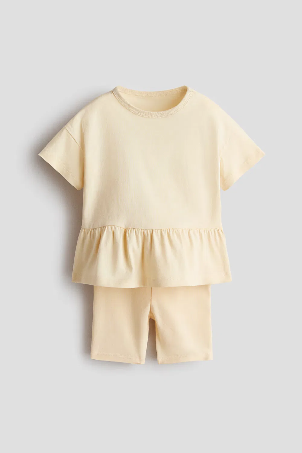 Костюм-Двойка, состоящий из топа и шорт H&M, Gelb