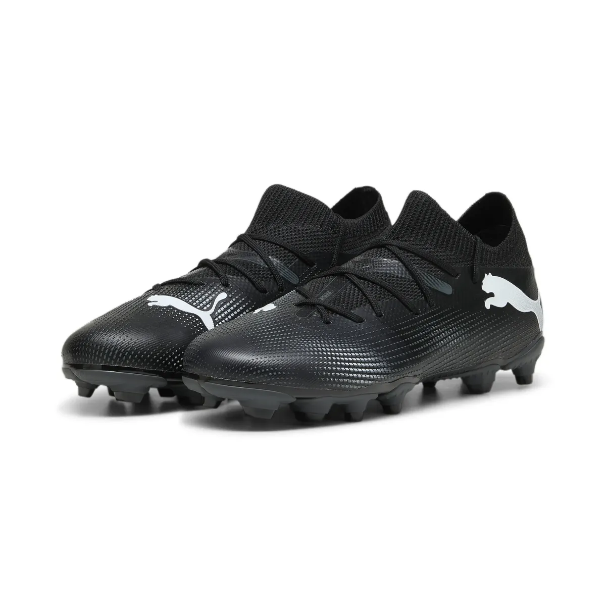 

Футбольные кроссовки PUMA "FUTURE 7 MATCH FG/AG JR", белый