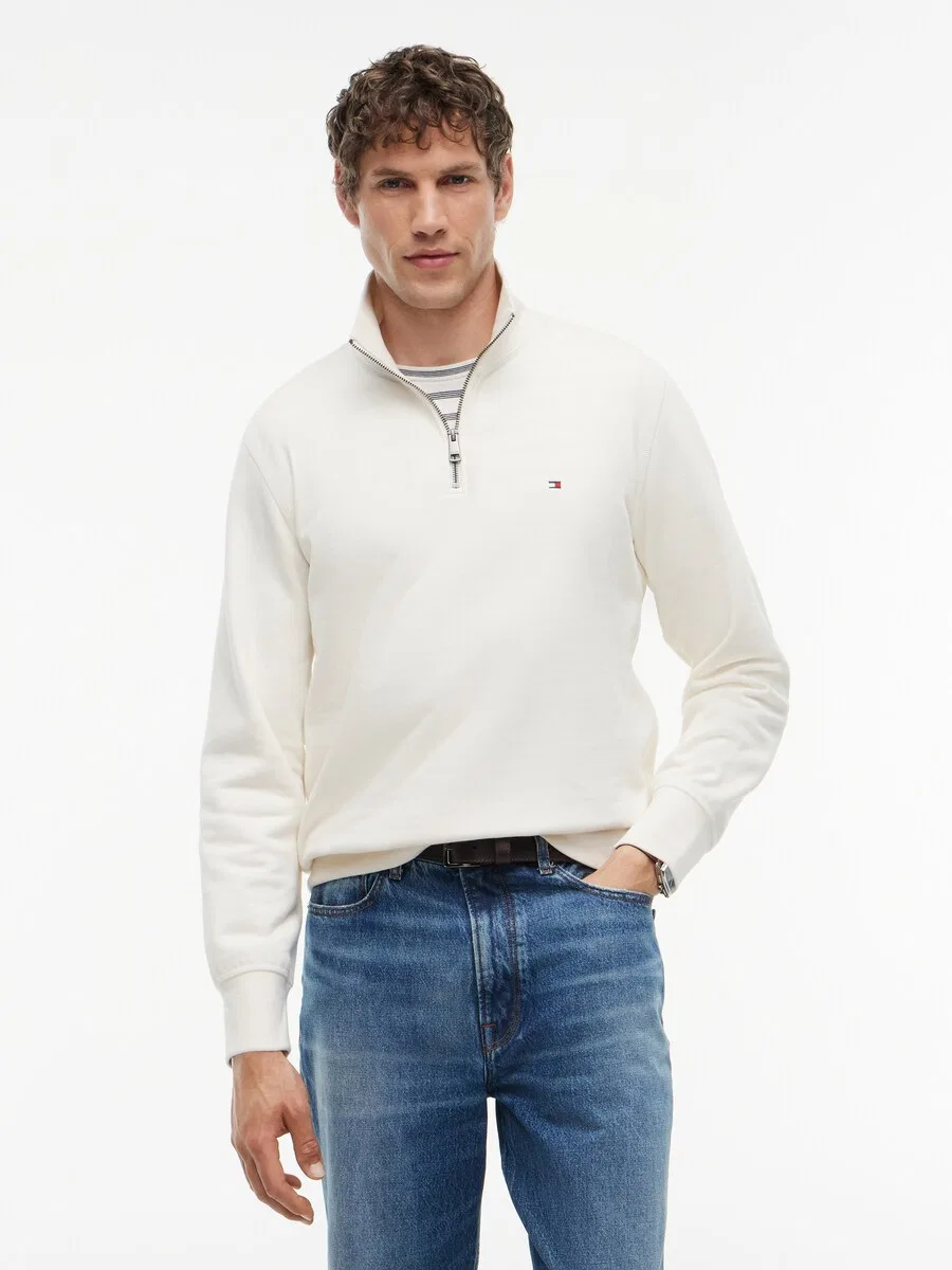 Толстовка TOMMY HILFIGER 'Essential' белого цвета — фото 2