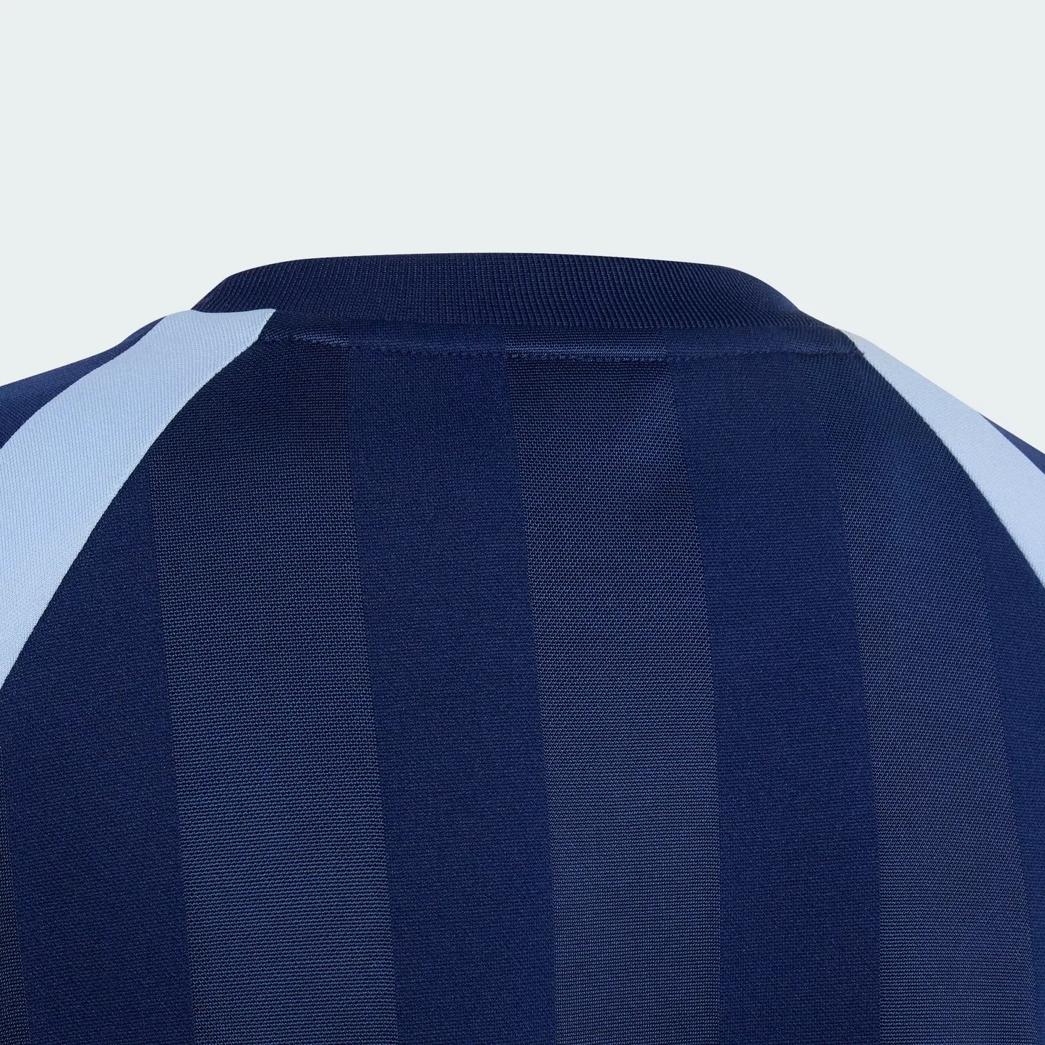 Детская футболка свободного кроя House of Tiro Adidas Sportswear, темно-синий/ярко-синий — фото 3