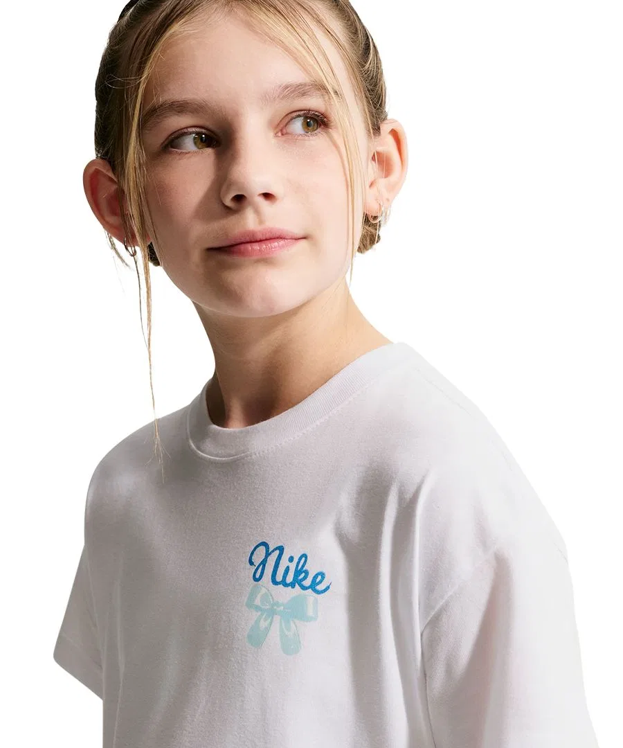 Футболка оверсайз с коротким рукавом Sportswear Girls' 7-16 Short-Sleeve T-Shirt Nike, White — фото 2