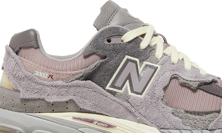 Кроссовки New Balance 2002R 'Protection Pack - Lunar New Year', фиолетовый — фото 3