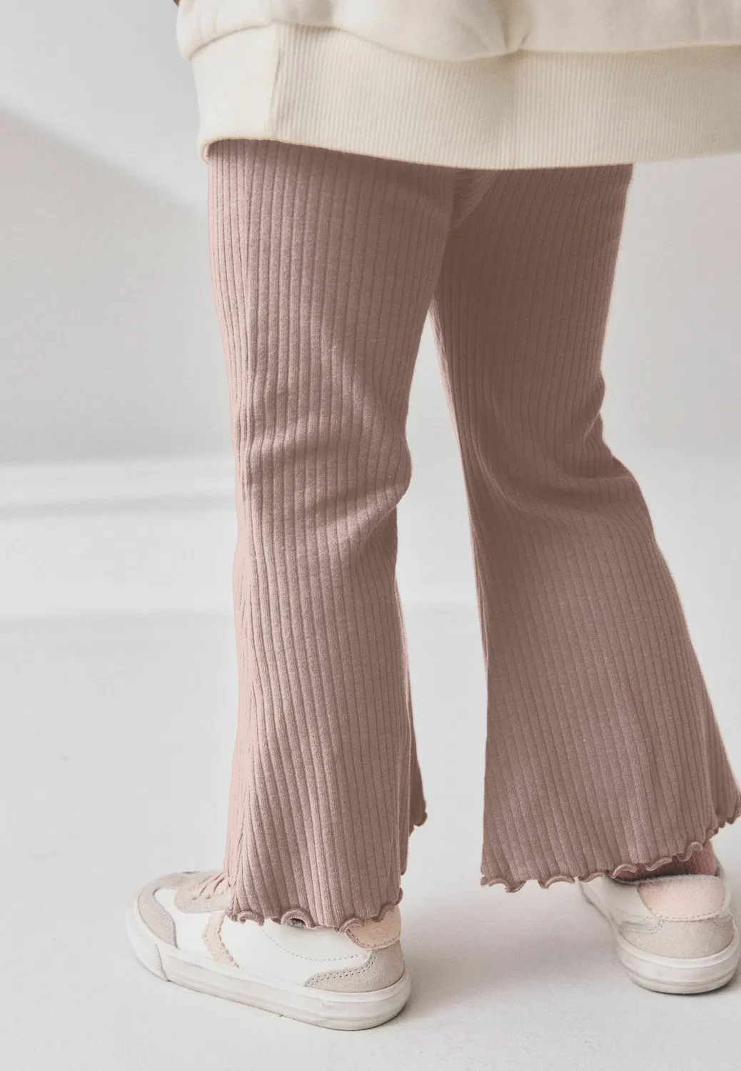 Комплект из толстовки и расклешенных леггинсов - толстовка Next, Light Pink Horse — фото 4